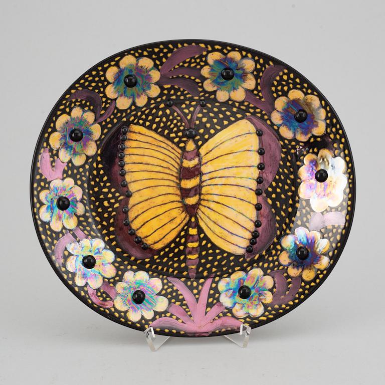 BIRGER KAIPIAINEN, a porcelain dish, Arabia Finland.