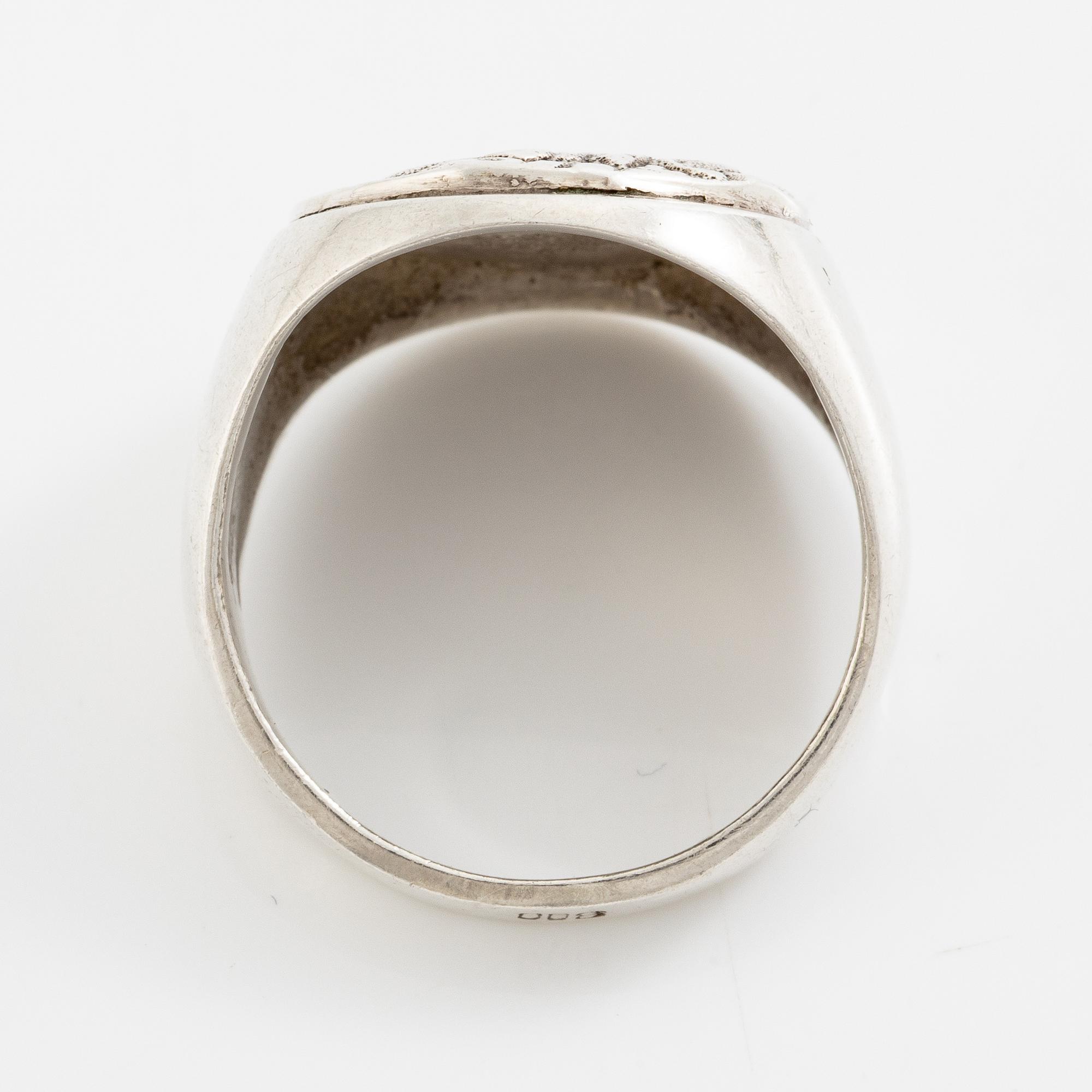 Signet ring, silver, man's profile, Mediterranean region.