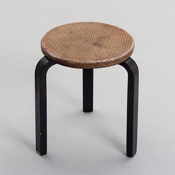 ALVAR & AINO AALTO, Kirjoituspöytä, laatikosto ja jakkara 1930-50-luku.