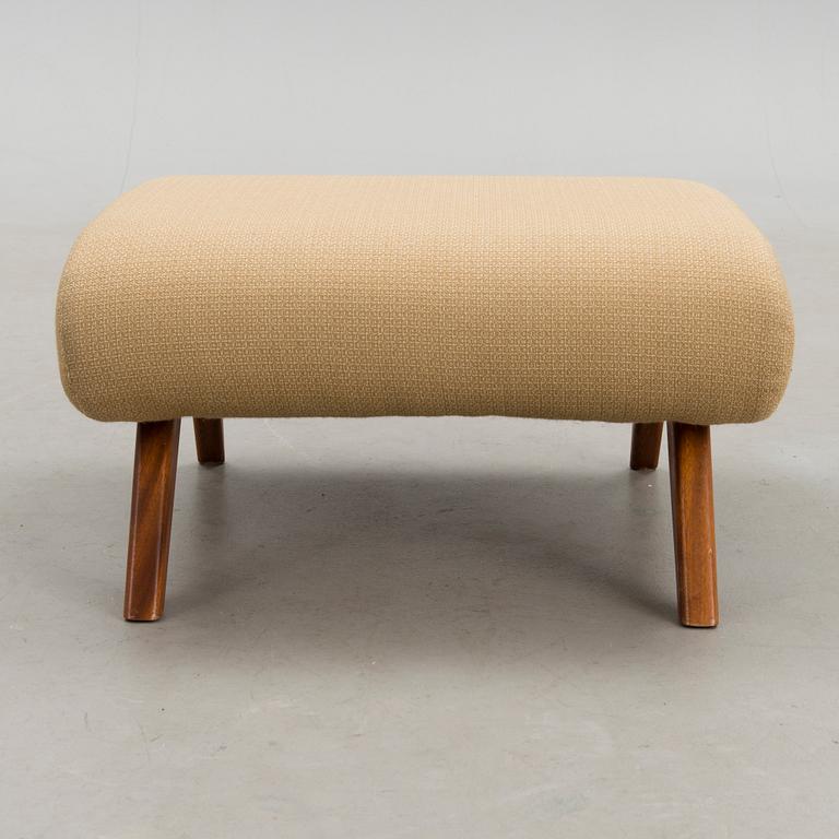 A mid 20th century '153' armchair for Sope Kaluste, Finland.