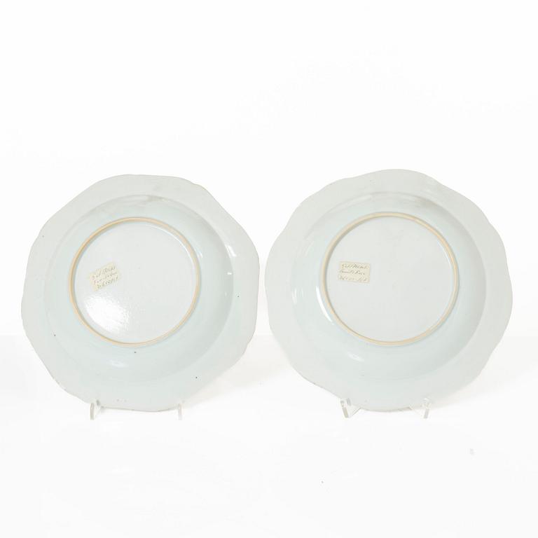 Five porcelain plates, China, Qing dynasty, Qianlong 1736-95.