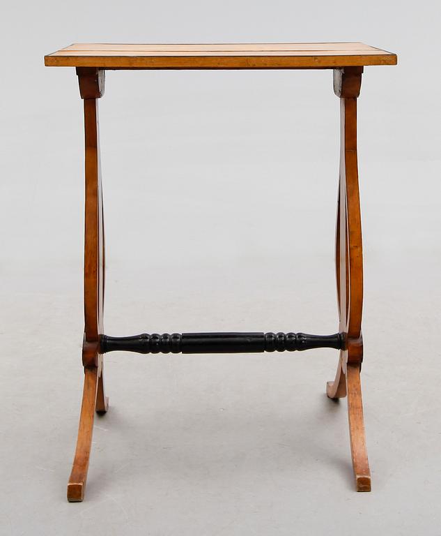 BORD, Karl-Johan, 1800-talets mitt.