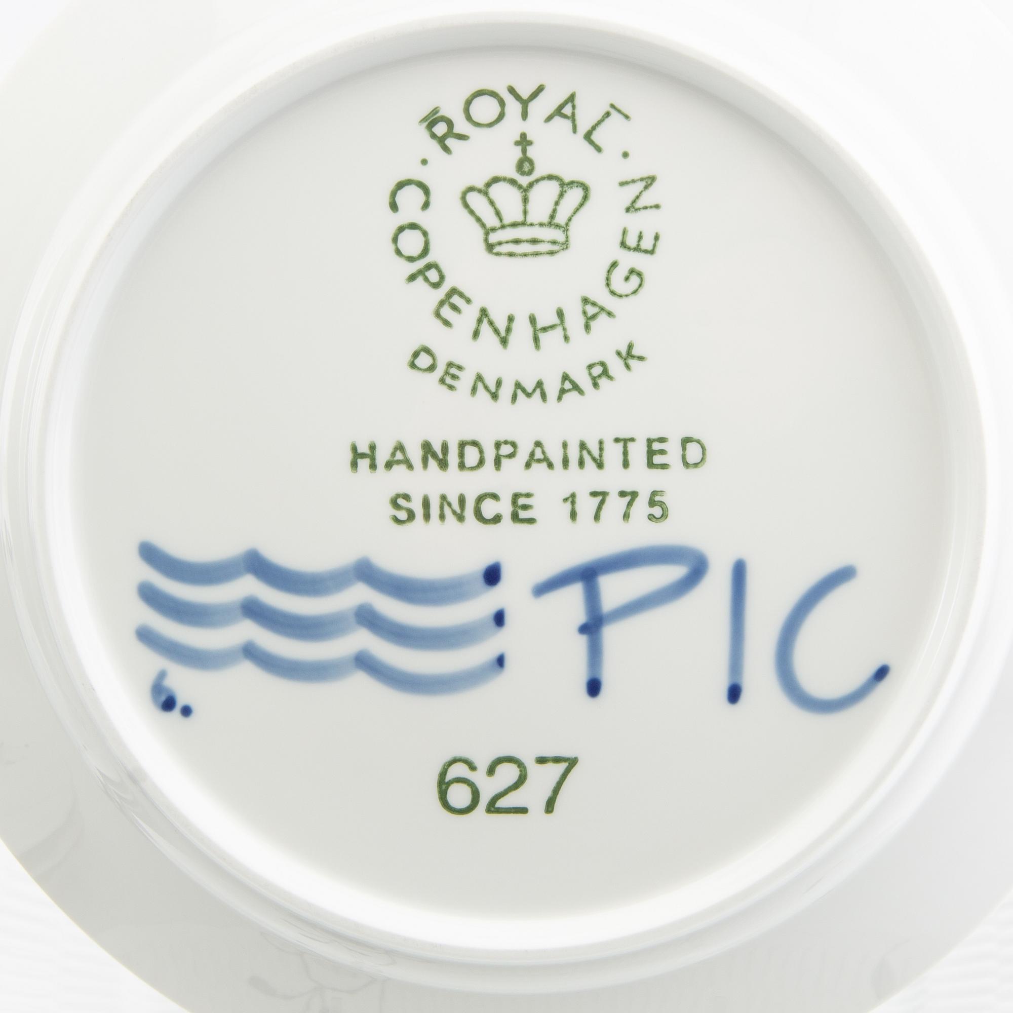 Plates, 8 pcs, porcelain, "Black Fluted Mega," Royal Copenhagen, Denmark.