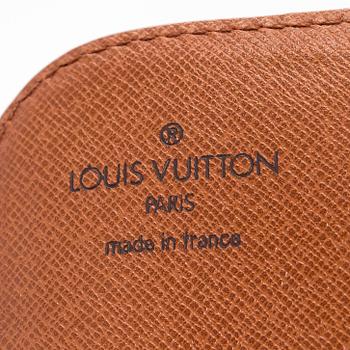 Louis Vuitton, laukku, "Cartouchière".