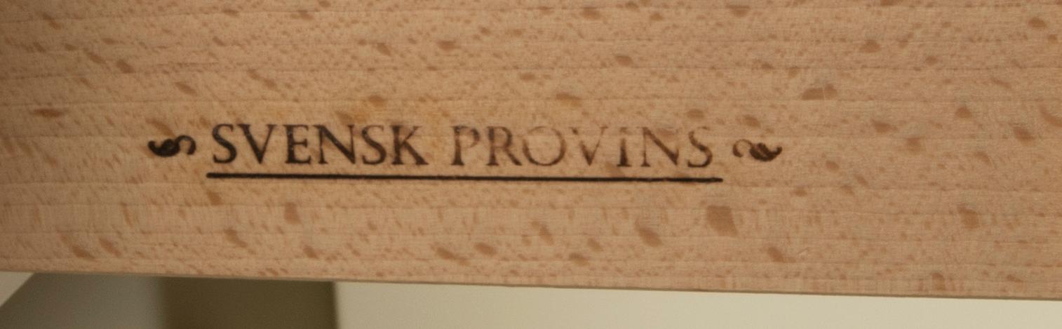 Sängbord ett par "Svensk Provins" Gustaviansk stil, Lundbergs möbler Tibro 1997.