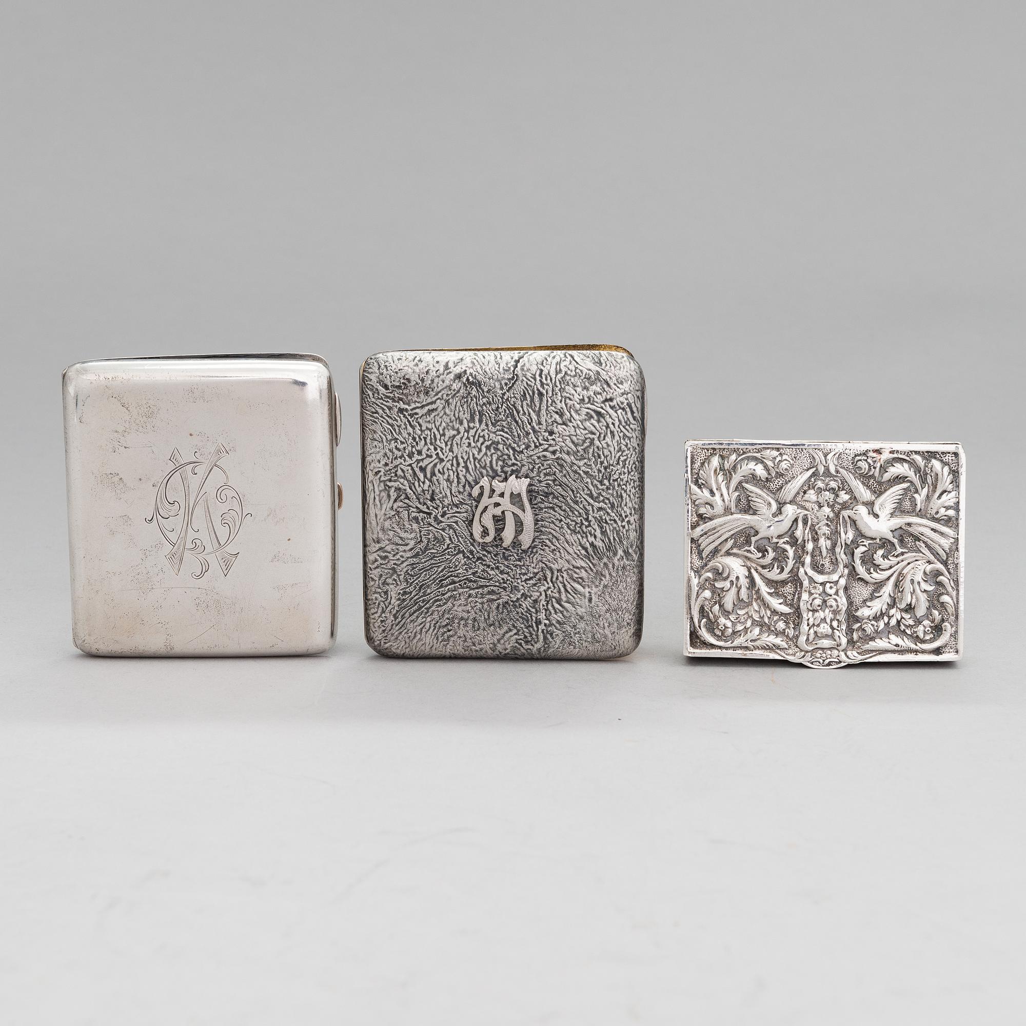 SAVUKERASIOITA, 2 kpl, ja RASIA, hopeaa, Suomi ja Espanja, 1900-luku.