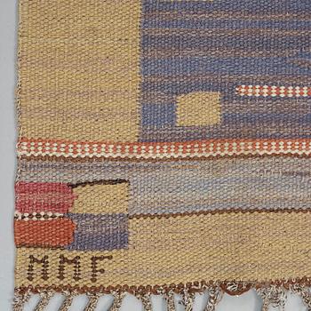 CARPET. "Blåsvarten". Flat weave. 153,5 x 108 cm. Signed MMF.