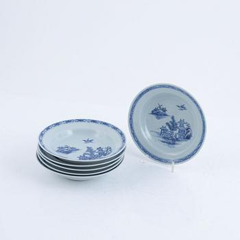 Six blue and white small Chinese export porcelain dishes, Qing dynasty, Qianlong (1736-95).