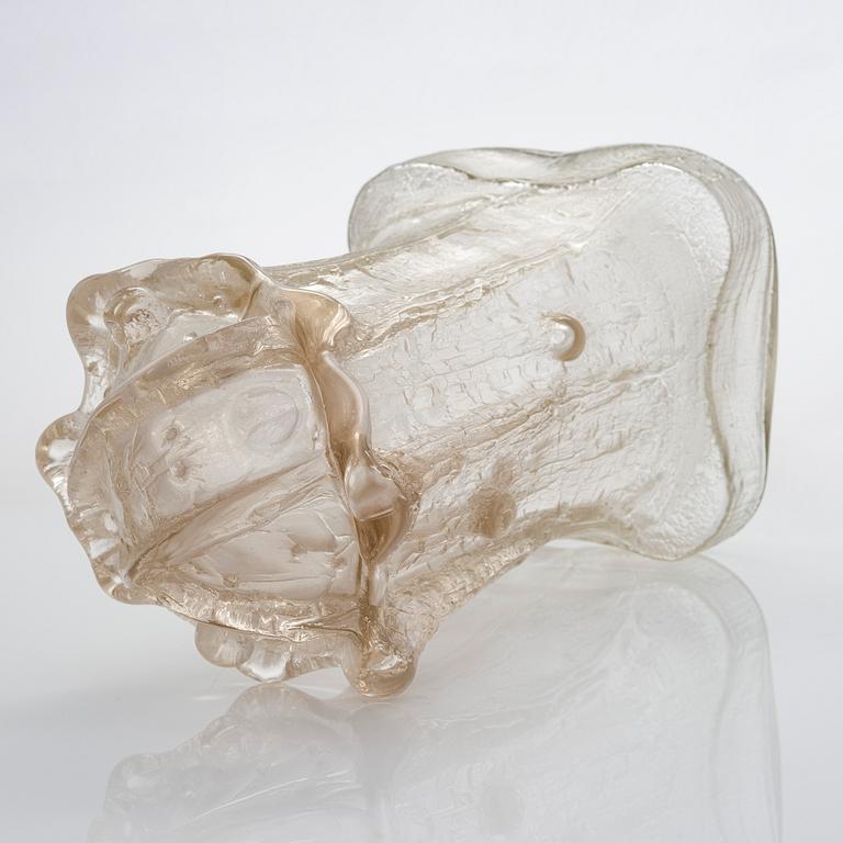 Timo Sarpaneva, a 'Ahtojää' (Pack ice) sculpture unsigned.