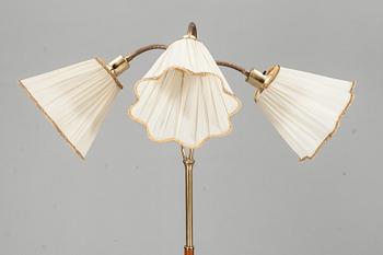 GOLVLAMPA, 1900-talets mitt.