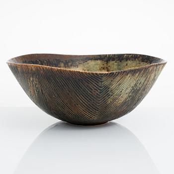 AXEL SALTO, a stonware bowl signed Salto, Royal Copenhagen.