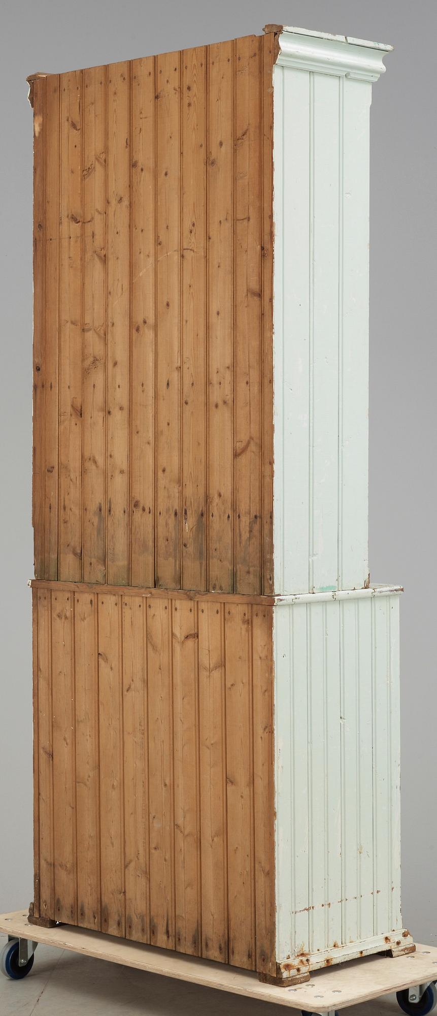 SKÅP, tvådelat, 1800-talets slut.