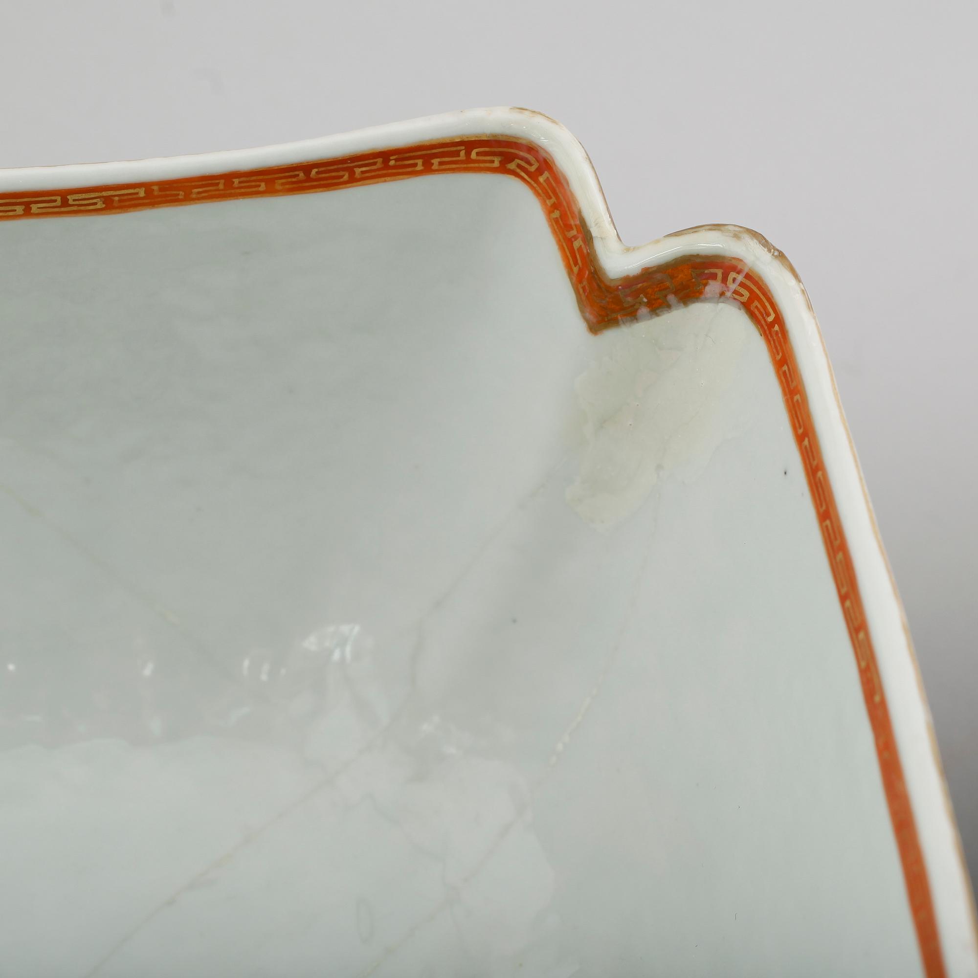 SKÅLAR, 1 par, porslin, Kina, Qianlong 1736-1795.