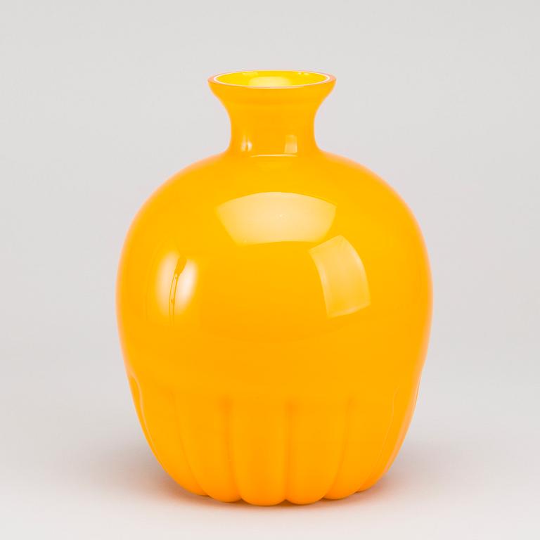 A MURANO GLASS VASE.