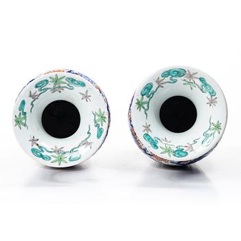 Golvvaser, ett par, Japan, 1800-tal.