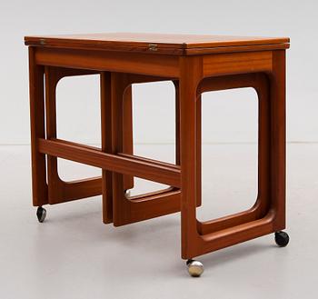 SATSBORD, 3 delar, England, 1900-talets andra hälft.