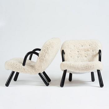 Arnold Madsen, Clam chairs/ Muslinge fåtöljer, ett par, sannolikt Madsen & Schubell, Danmark, 1940-50-tal.