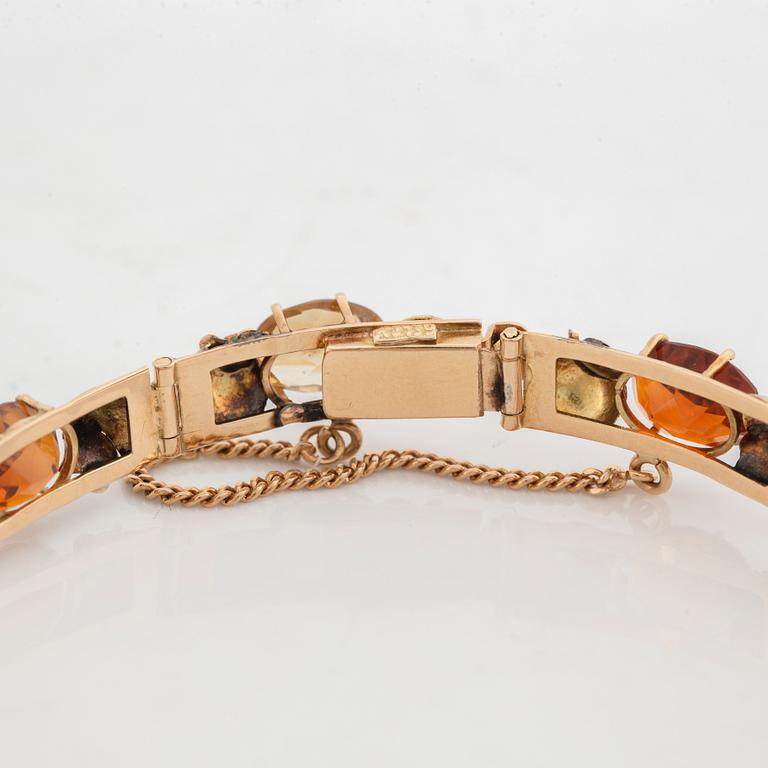 18K gold and citrine bracelet.