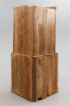 HÖRNSKÅP, allmoge, 1700-/1800-tal.