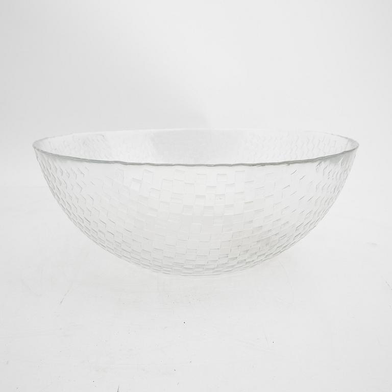 Signe Persson-Melin,  a glass bowl "Chess"  sample.