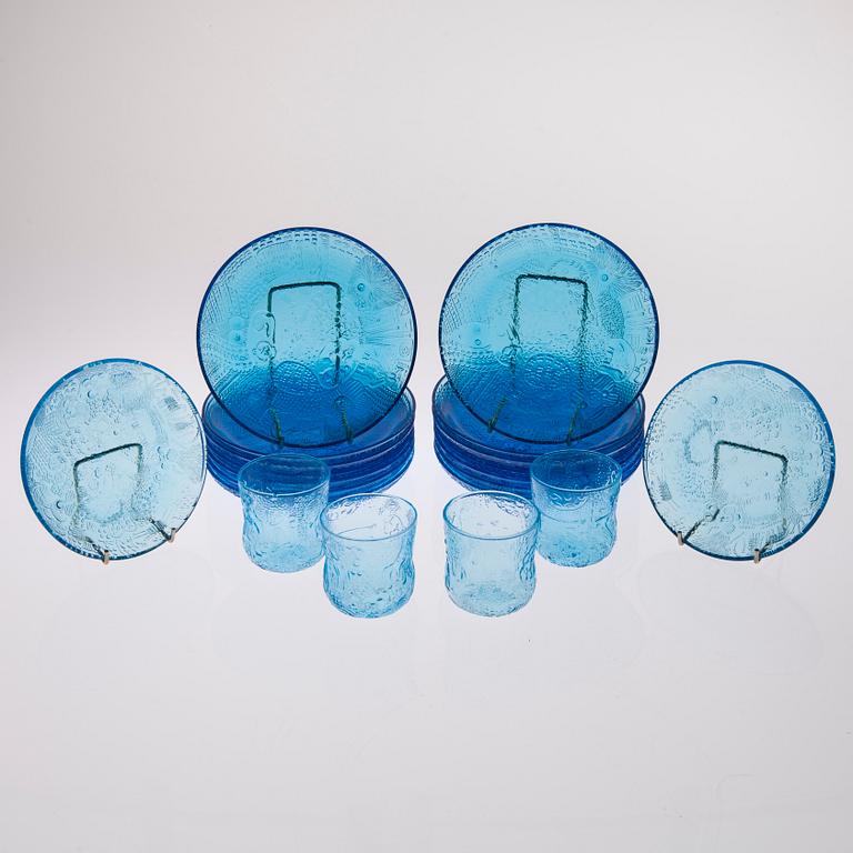 GLASSERVIS, 20 delar, "Fauna", Oiva Toikka, Nuutajärvi. 1970/80-tal.