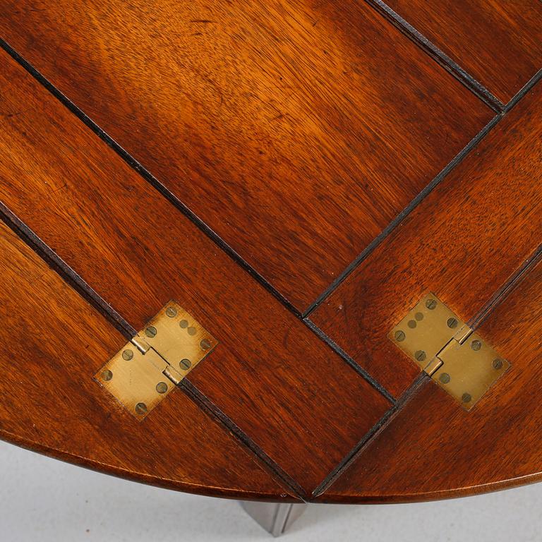 SOFFBORD, "Butlers Tray", 1900-talets andra hälft.