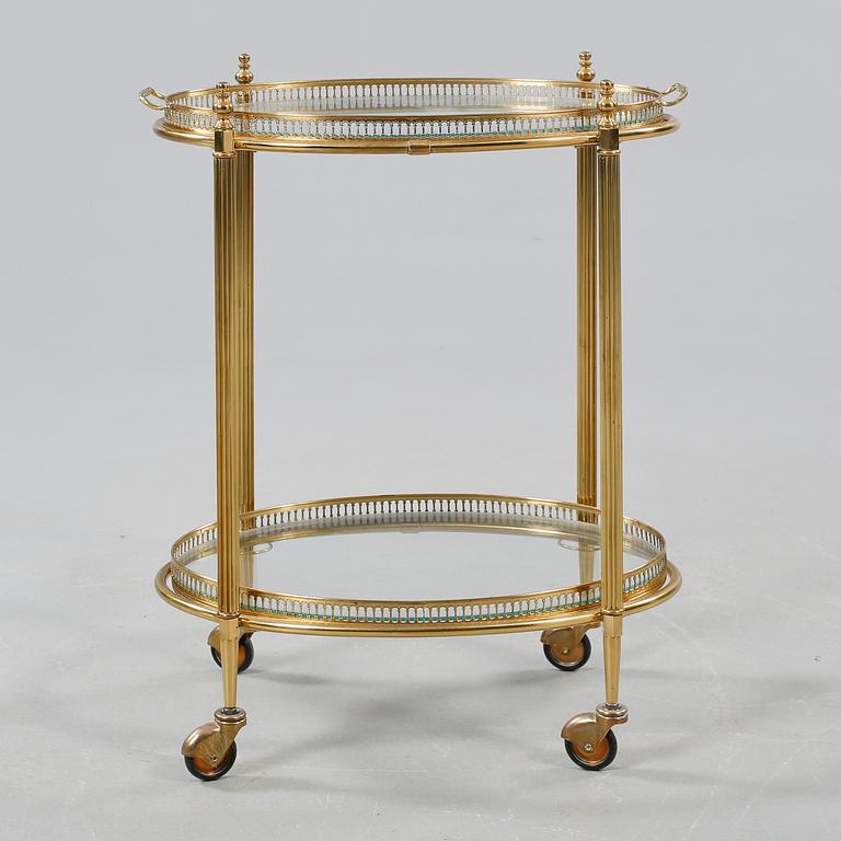 SERVERINGSVAGN, 1900-talets fjärde kvartal.