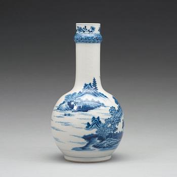 A blue and white vase, Qing dynasty, 18th Century.