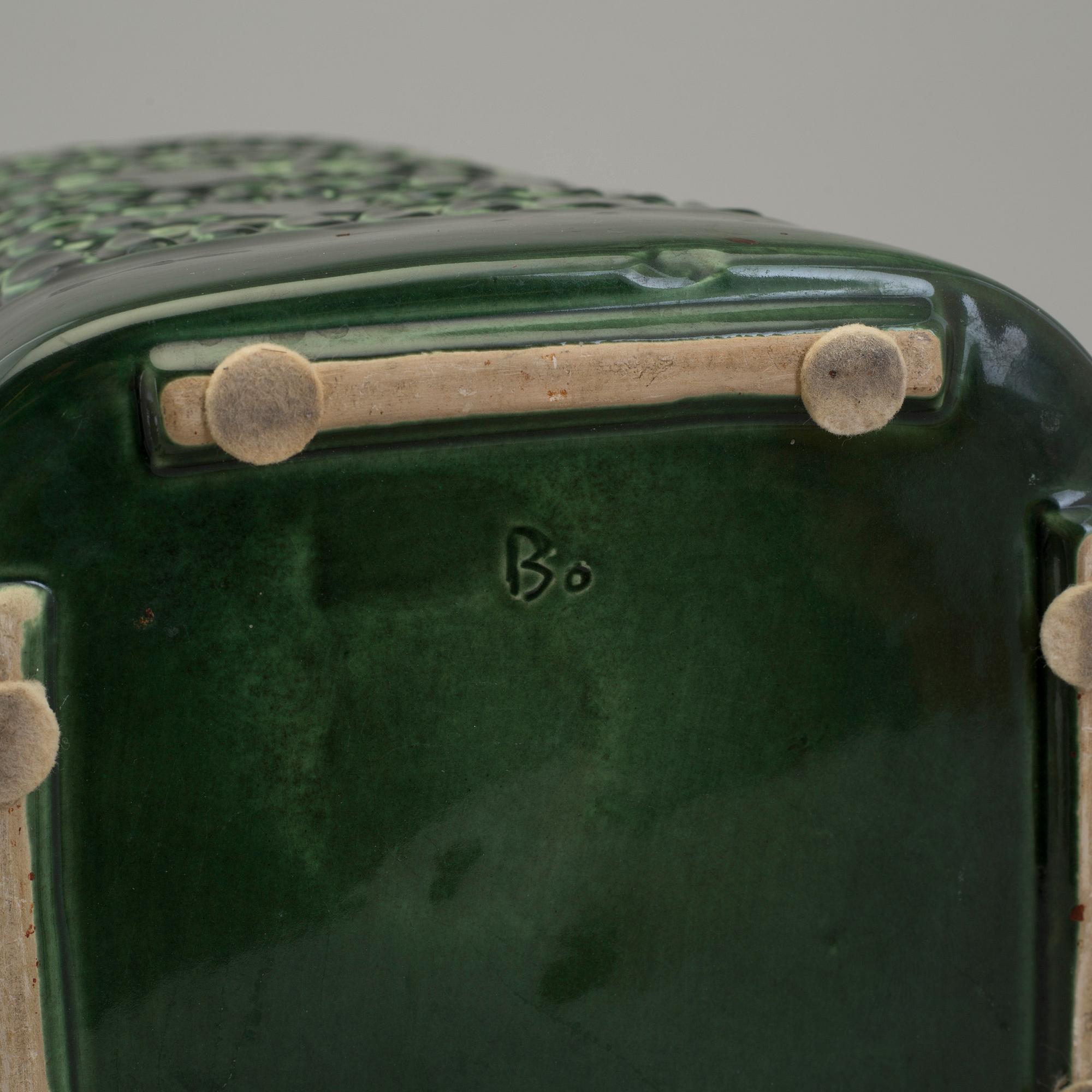 CHRISTINA FIEDLER, "Mistel" vas, keramik, Bo Fajans, 1900-talets andra hälft.