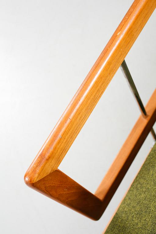 A sofa 417 and a table 519, Peter Hvidt & Orla Mörgaard Nielsen, Minerva series, France & Daverkosen, Denmark, 1950s.