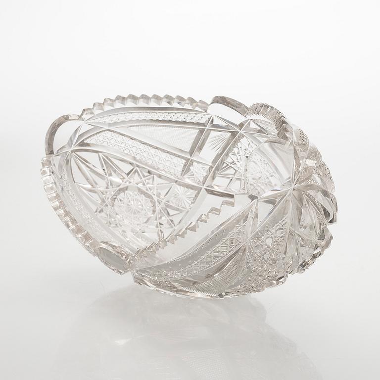 Malja, kristallia, 1900-luvun puoliväli.