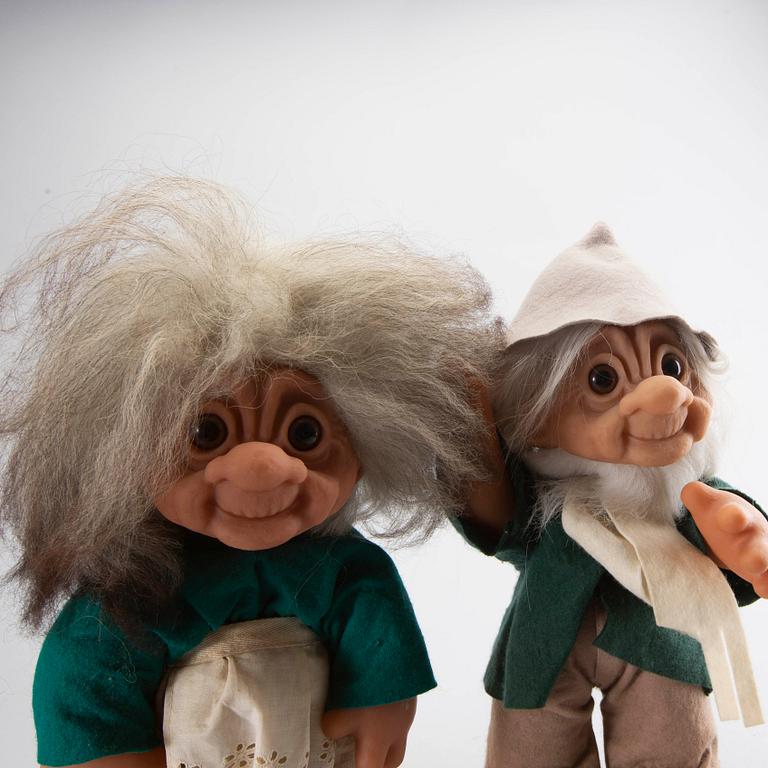 THOMAS DAM, a pair of trolls 1977 Denmrk.