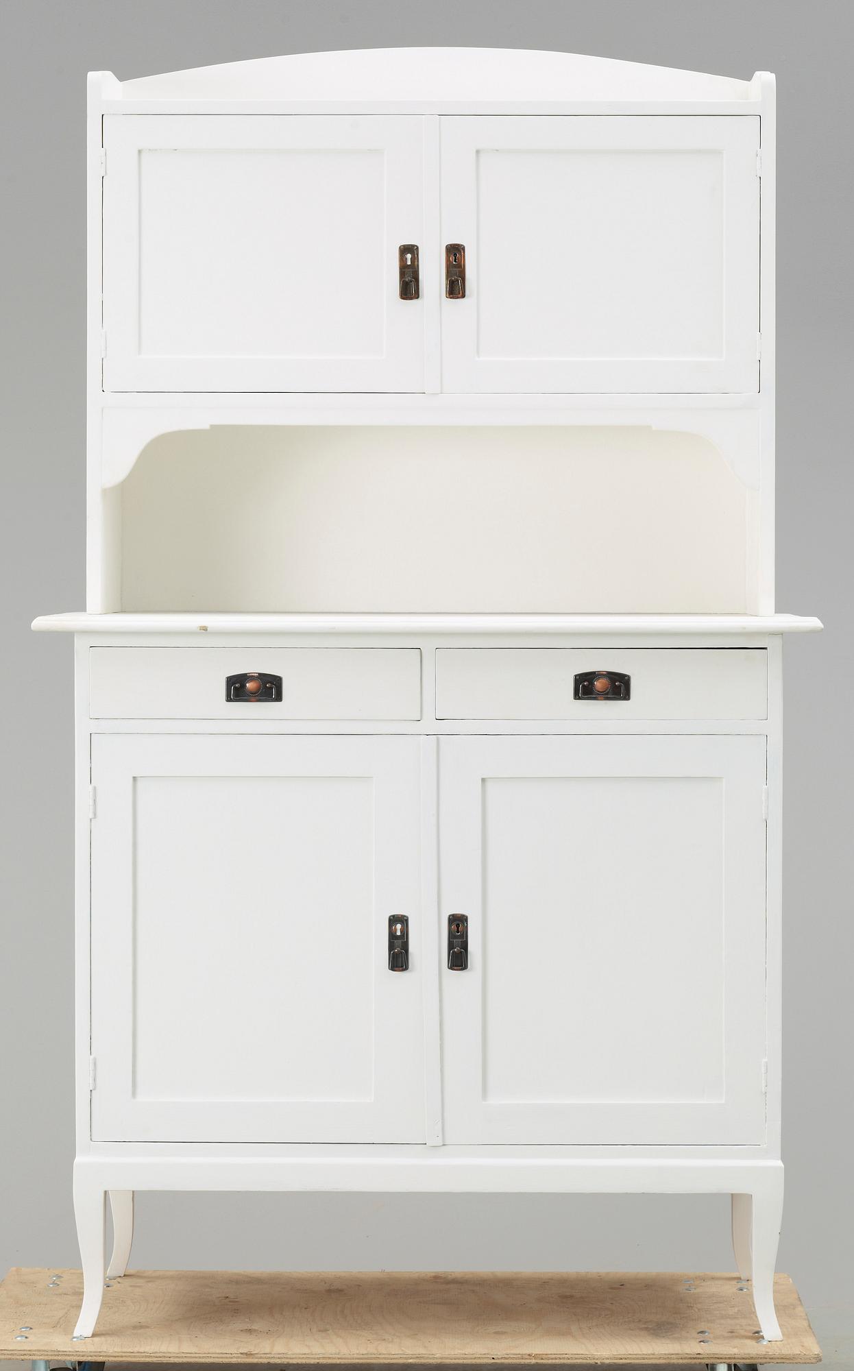 SKÄNKSKÅP, 1900-talets början.