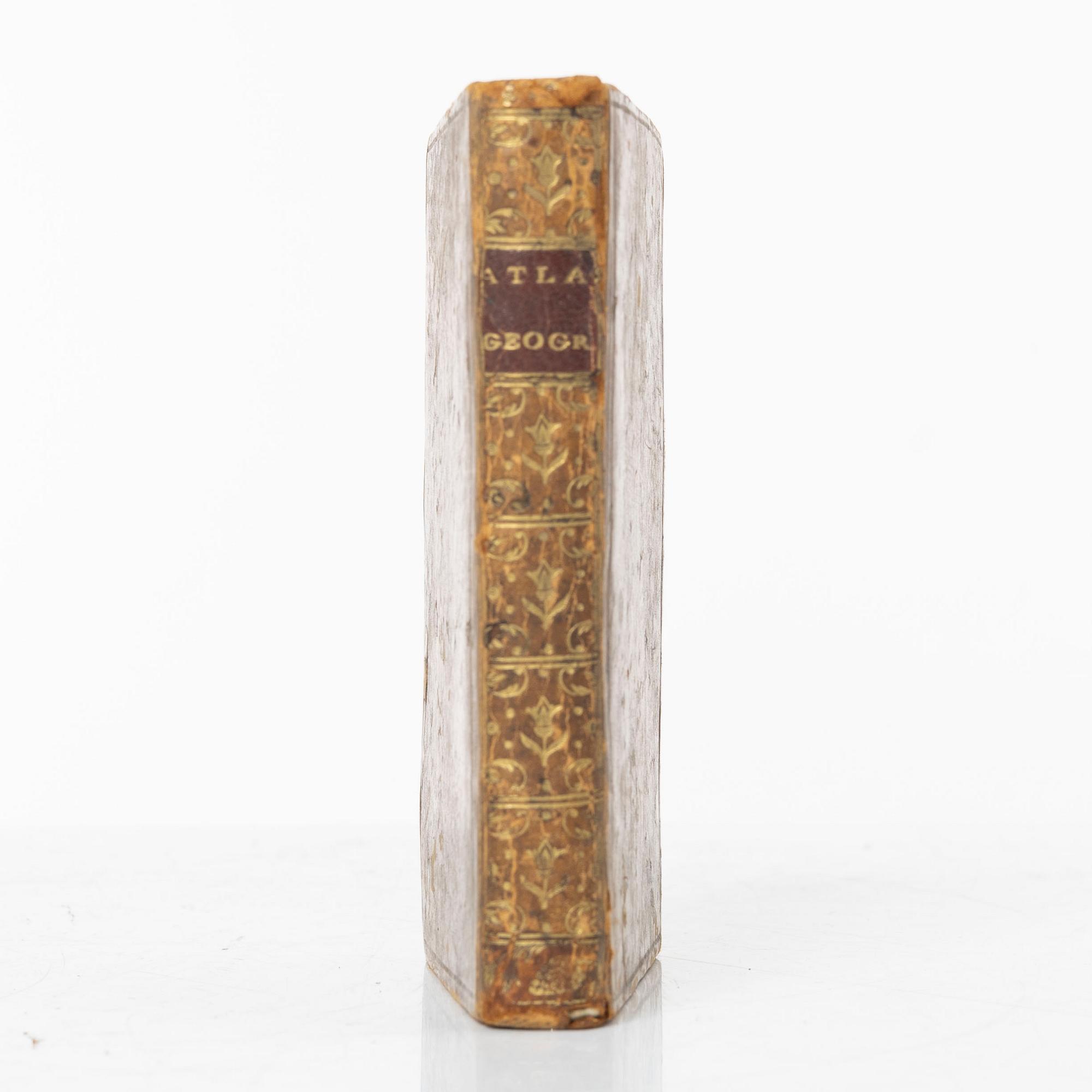 With 31 engraved double-page maps.