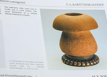 "FABERGÉ, A COMPREHENSIVE REFERENCE BOOK", Tatiana F. Fabergé, Valentin V. Skurlov, Eric-Alain Kohler. Genéve 20.