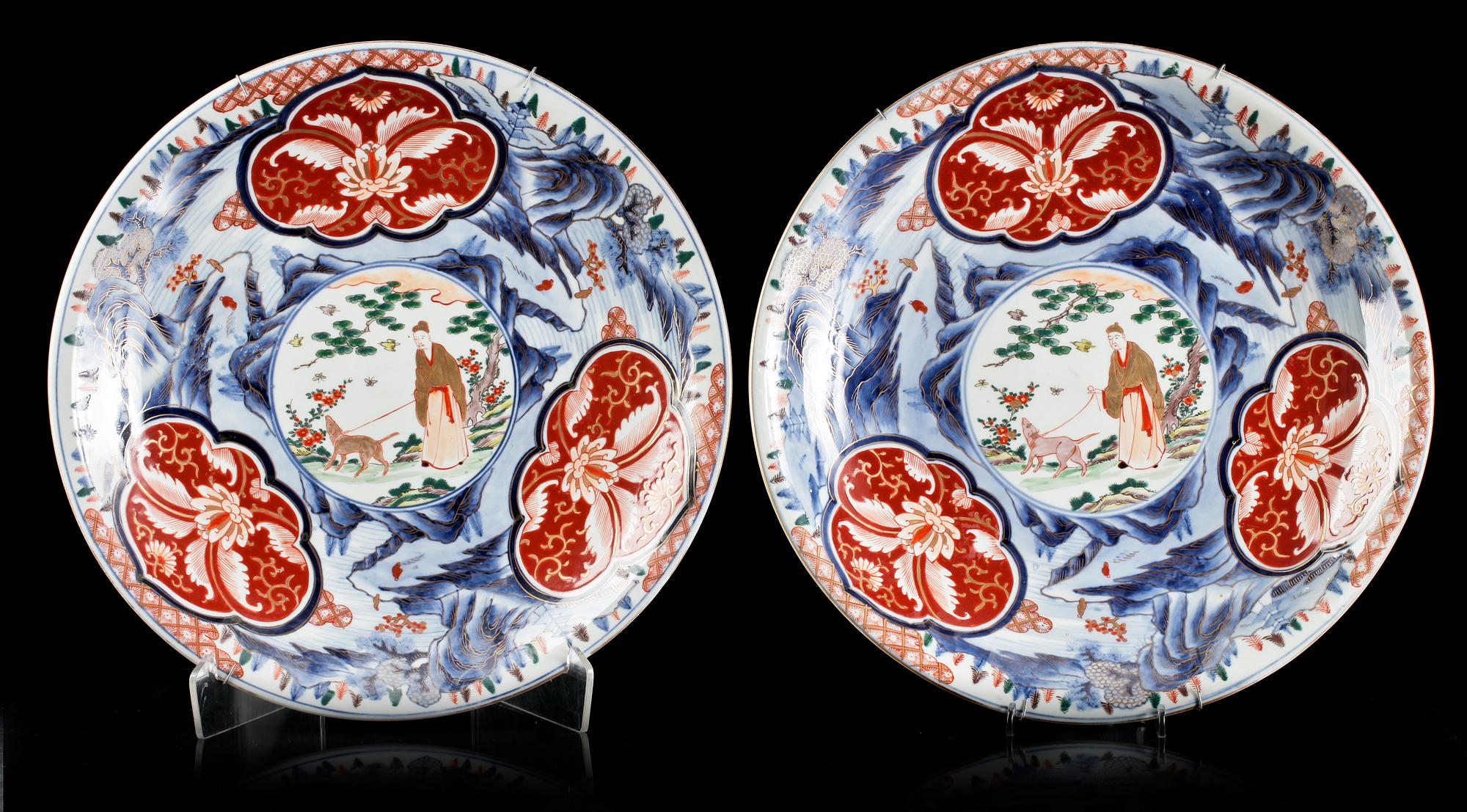 FAT, ett par, porslin, Imari Japan 1800/1900-tal.