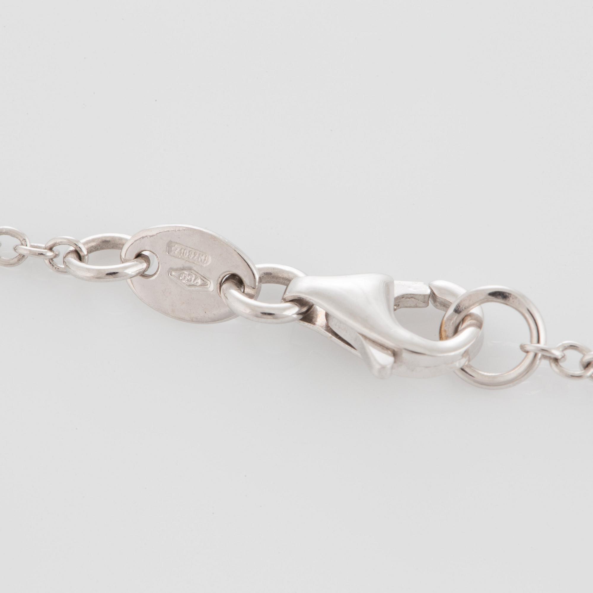Collier med runda briljantslipade diamanter total vikt ca 6.70 ct.