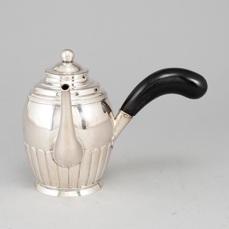 Johan Magnus Corth, kaffekanna, silver, Nyköping 1846.