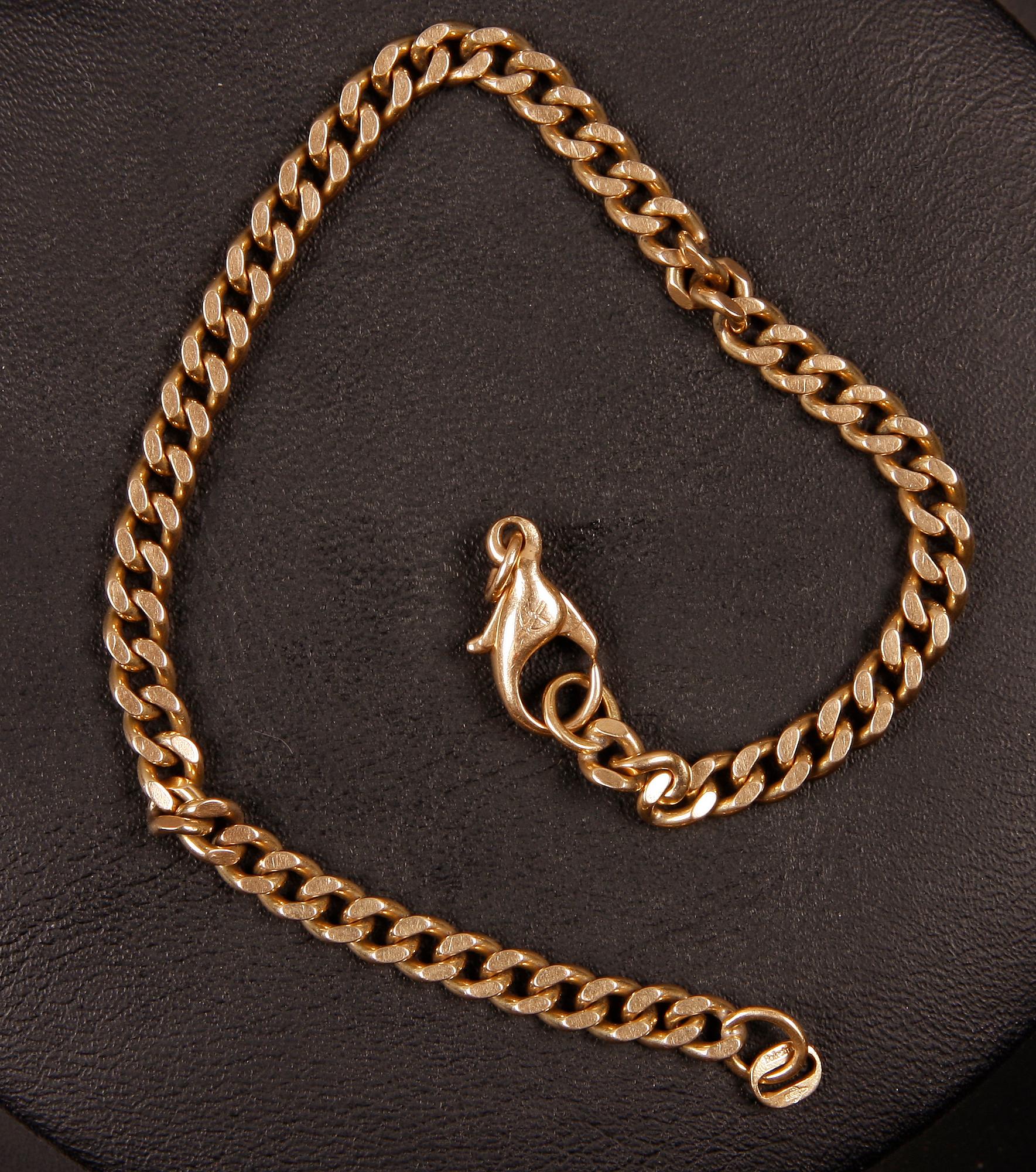 ARMBAND, 2 st, guld 18k. Tot vikt 17 gram.