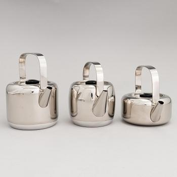 TIMO SARPANEVA, 5-piece stainless steel serving dishes for Opa Ltd.