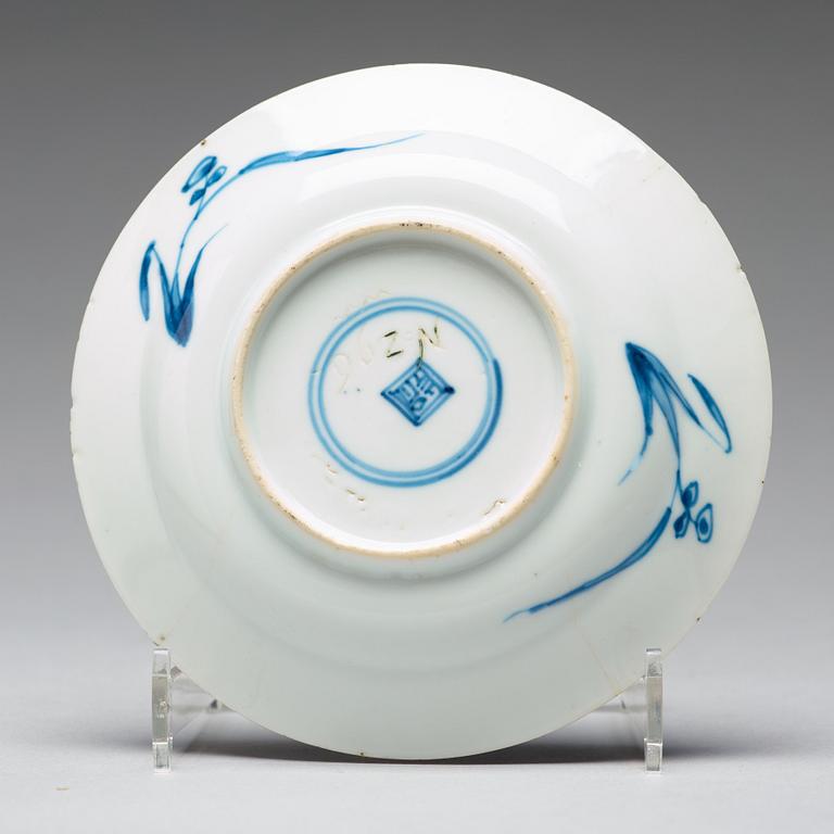 A blue and white dish, Qing dynasty, Kangxi (1662-1722). With Johanneum mark.