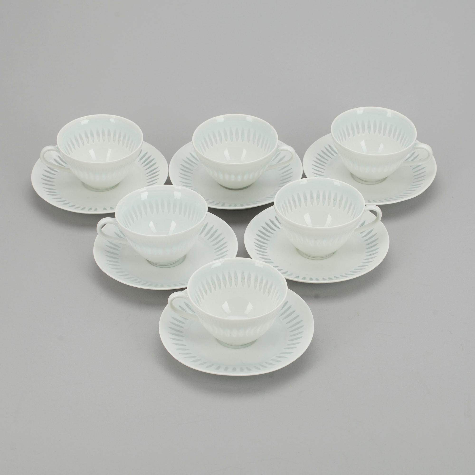 MACKAKOPPAR, 6 st, Arabia Friedl Holzer-Kjellberg, 1900-talets senare hälft.