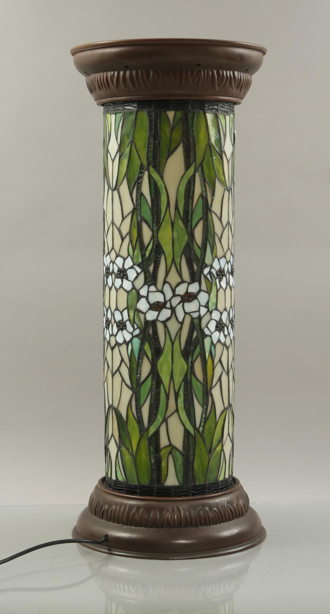 PIEDESTAL, jugendsstil, 1900/2000-tal.