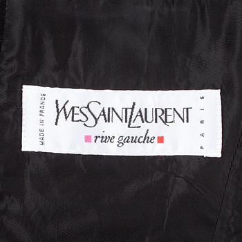 YVES SAINT LAURENT, kappa. Fransk storlek 46.