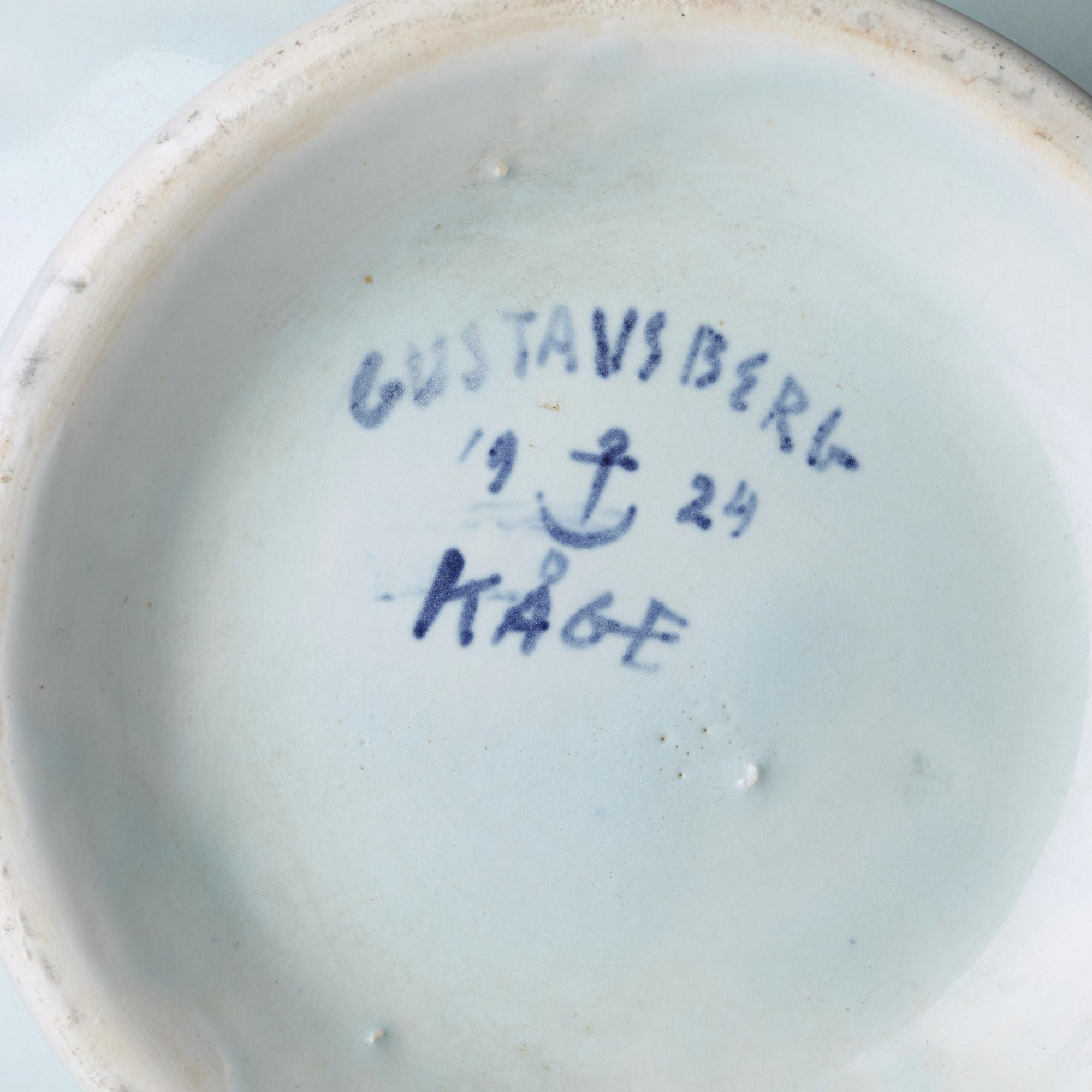 Wilhelm Kåge, a ceramic bowl and a teacaddy, Gustavsberg, Sweden ca 1924.