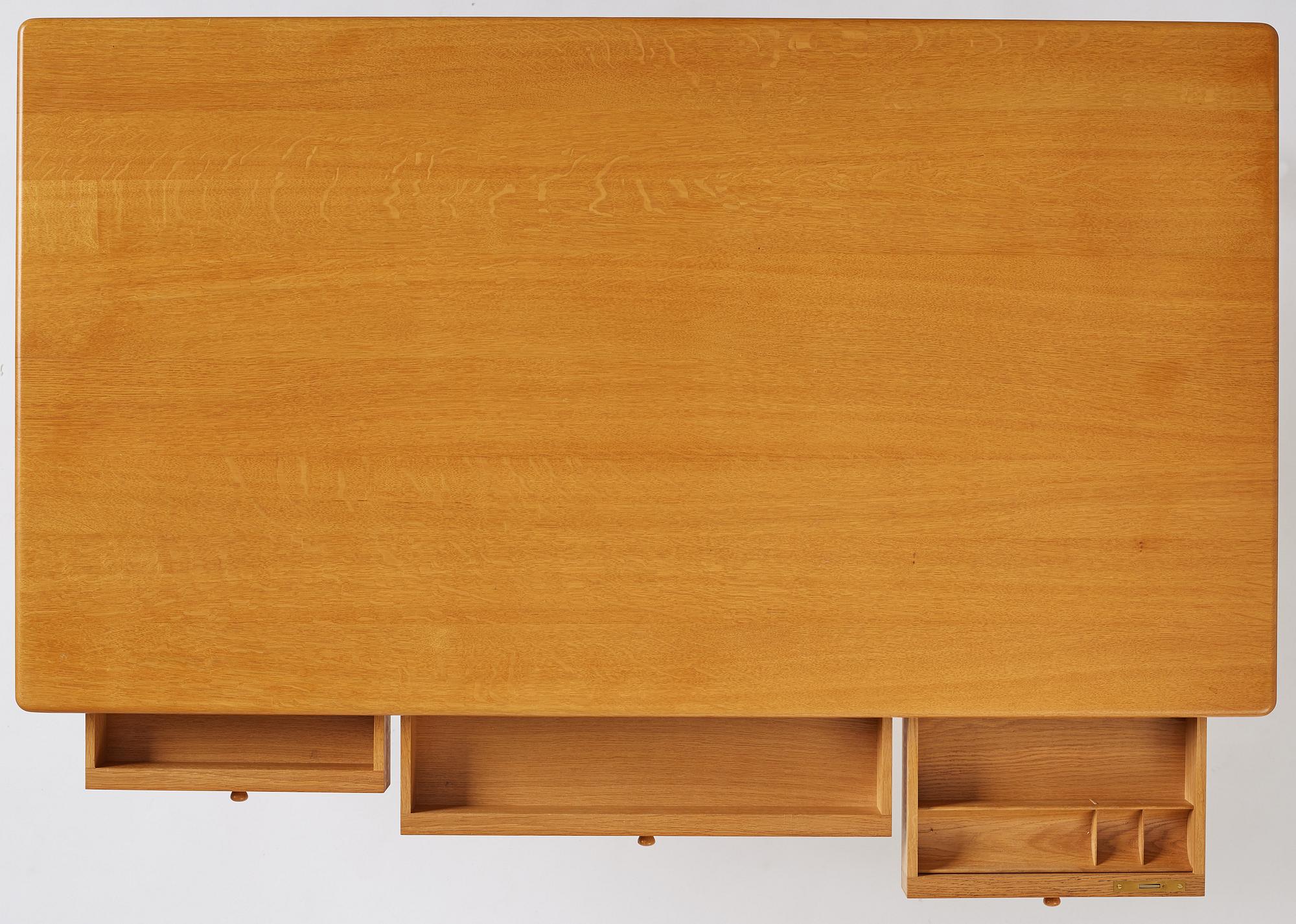 Hans J Wegner, skrivbord, modell "PP-305", PP Möbler, Danmark.