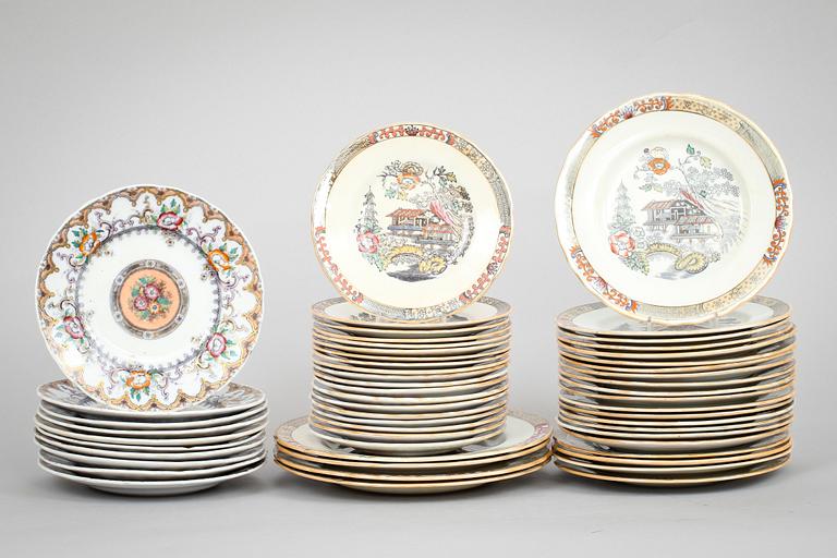 SERVISDELAR, 167 delar, flintgods, "Japan", Rörstrand 1900-talets början, samt TALLRIKAR, 12 st, "Parisenne", Rörstrand.