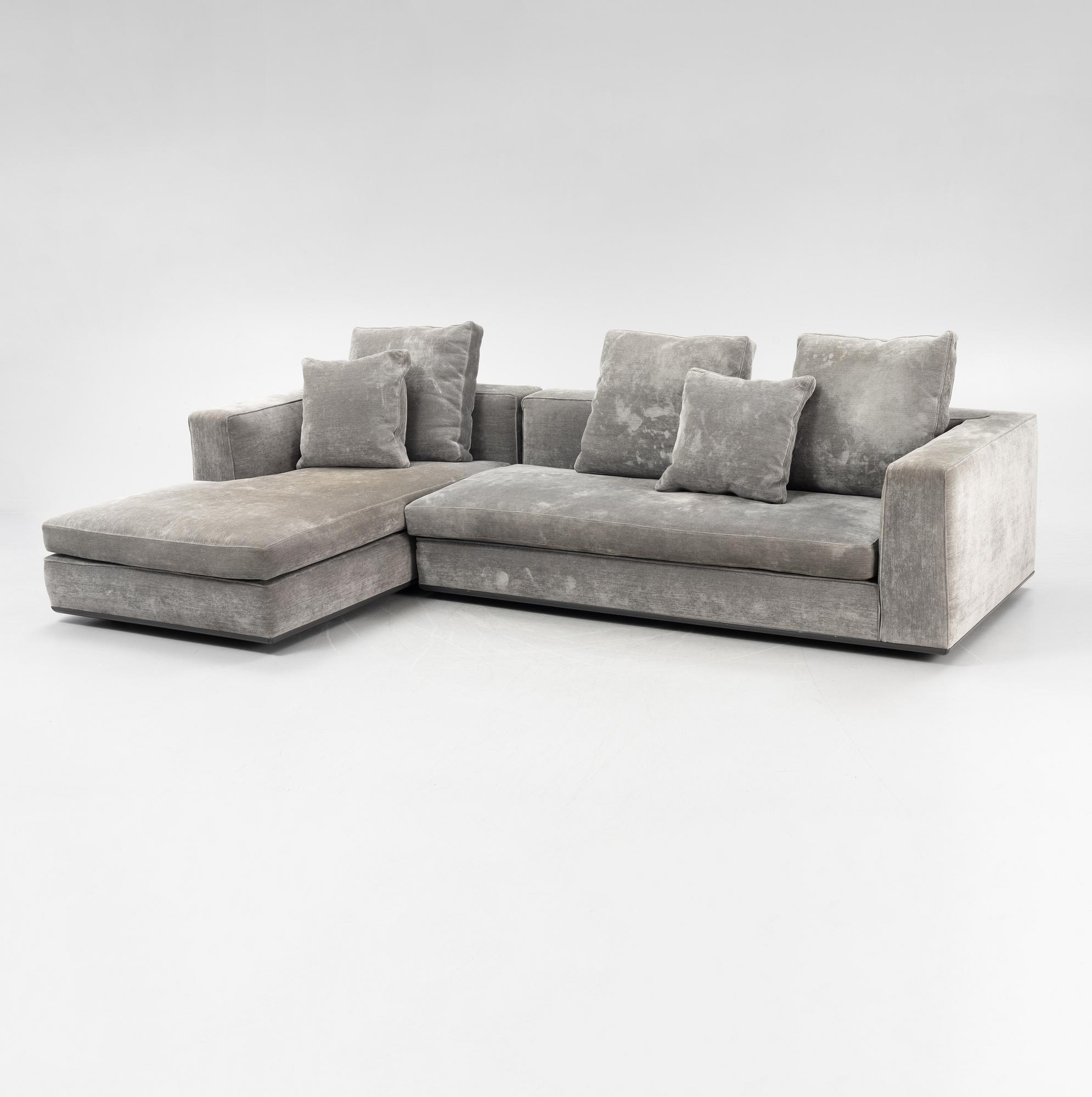 Rodolfo Dordoni, a 'Powell' sofa, MInotti, Italy.