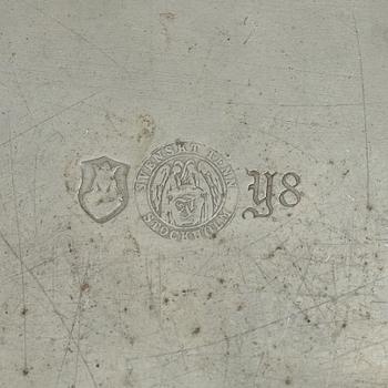 Estrid Ericson, askar, ett par, tenn, modell A1022 samt 364, Firma Svenskt Tenn, Stockholm 1949.