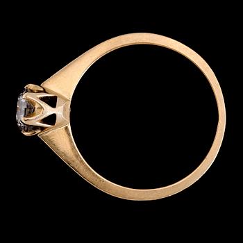 RING, 18K guld, briljantslipad diamant ca 0,75 ct.